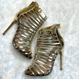 Steve Madden gold heels